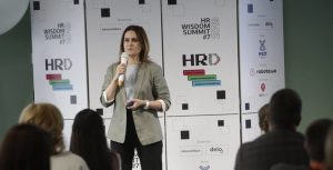 Olena Dobrorodnieva UFuture Talents performing at HR Wisdom Summit 2019 - UFuture