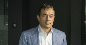 Vasyl Khmelnytsky, UFuture